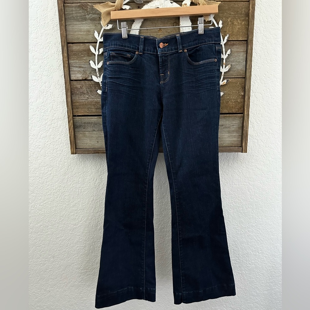 J Brand flare dark wash stretch cotton denim jeans size 30